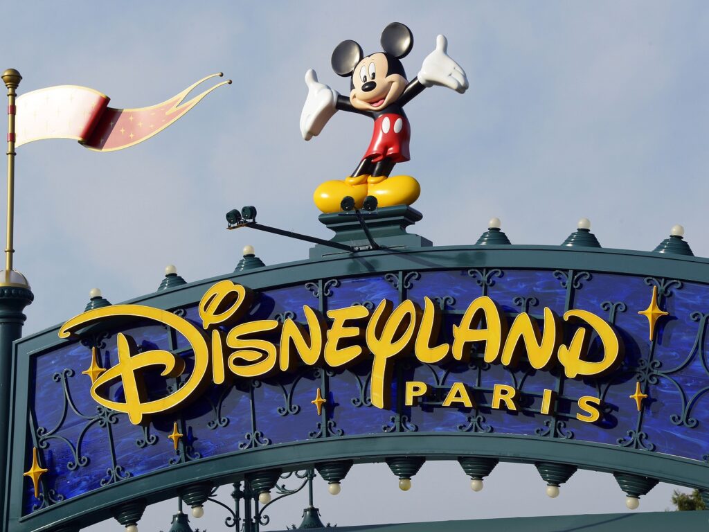 Disneyland-Paris-1-1024x768 Disneyland Paris exibirá "Era uma vez um Boneco de Neve", curta do Olaf