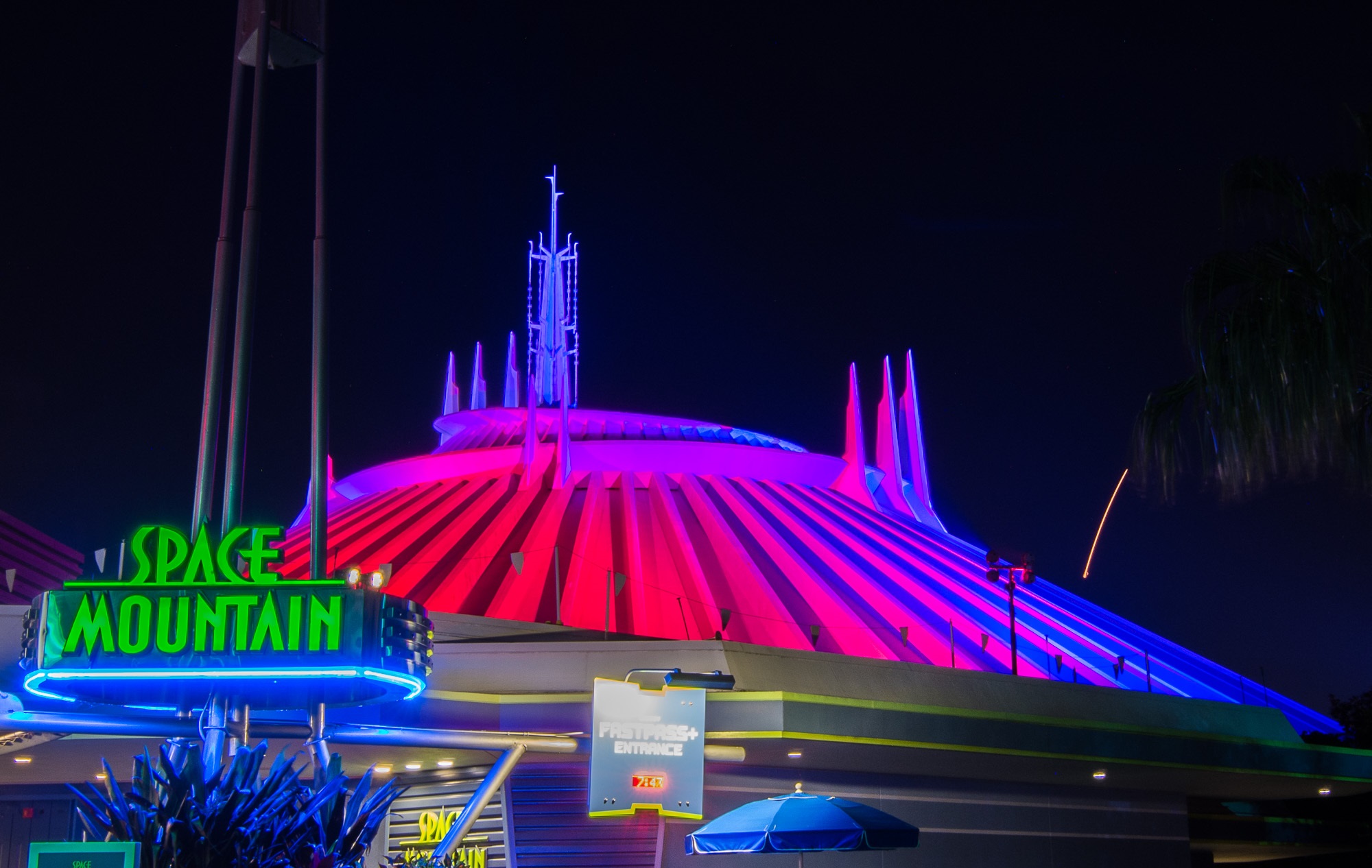 Space-Mountain-Disney