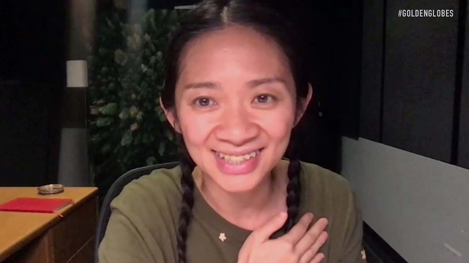 Chloe-Zhao-Diretora-Os-Eternos-e-Nomadland Chloé Zhao, Diretora de Os Eternos, Leva Globo de Ouro com Nomadland