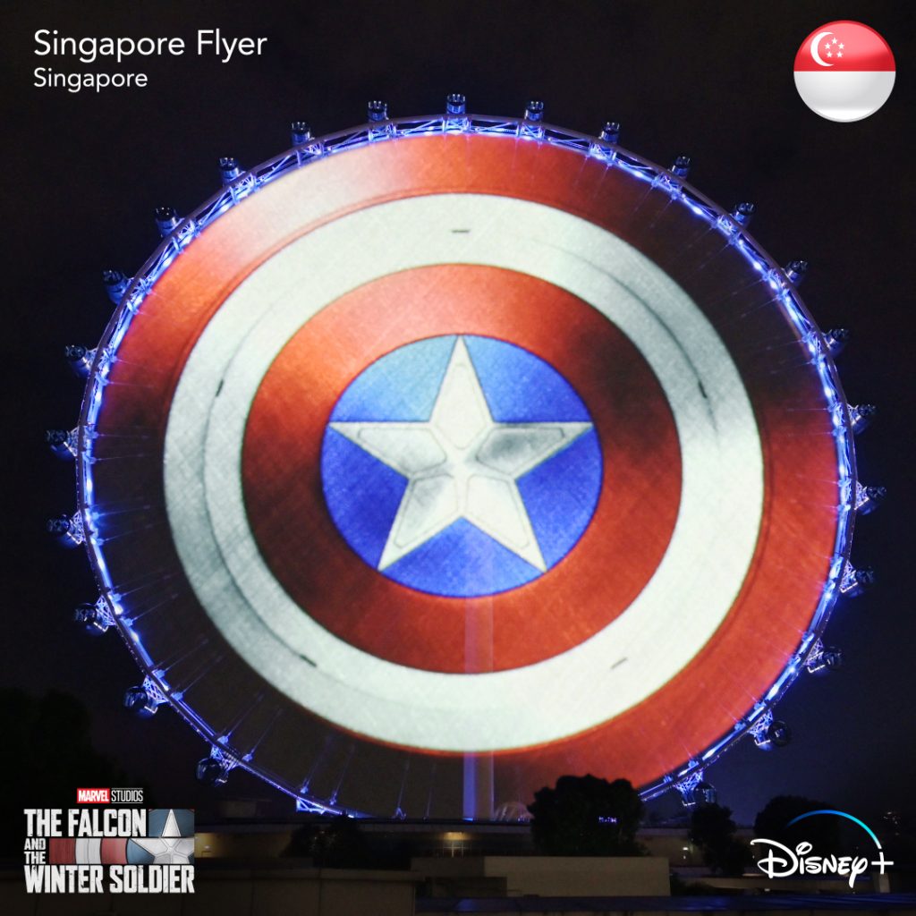 Singapore-Flyer-Capitao-America-1024x1024 Atrações Mundiais Foram transformadas no Escudo do Capitão América