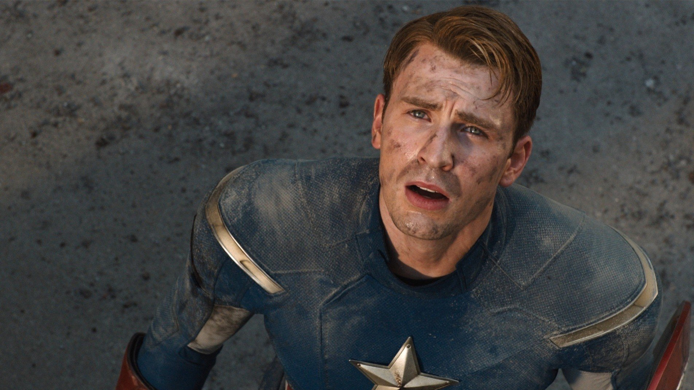 Capitao-America-na-Lua Chris Evans explica por que se arrependeu após assinar com a Marvel