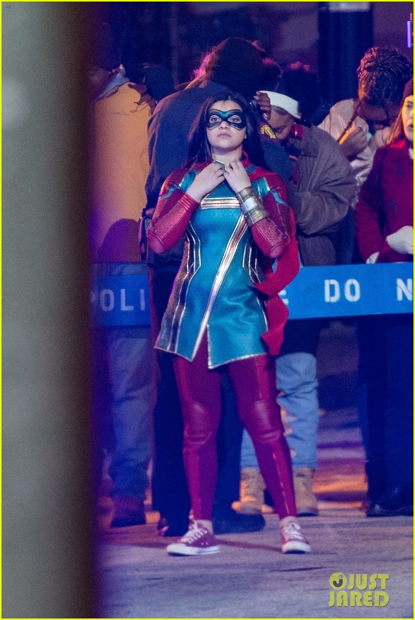 Ms.-Marvel-Traje-Completo-9 Ms. Marvel: Traje de Kamala Khan é Revelado em Novas Imagens do Set