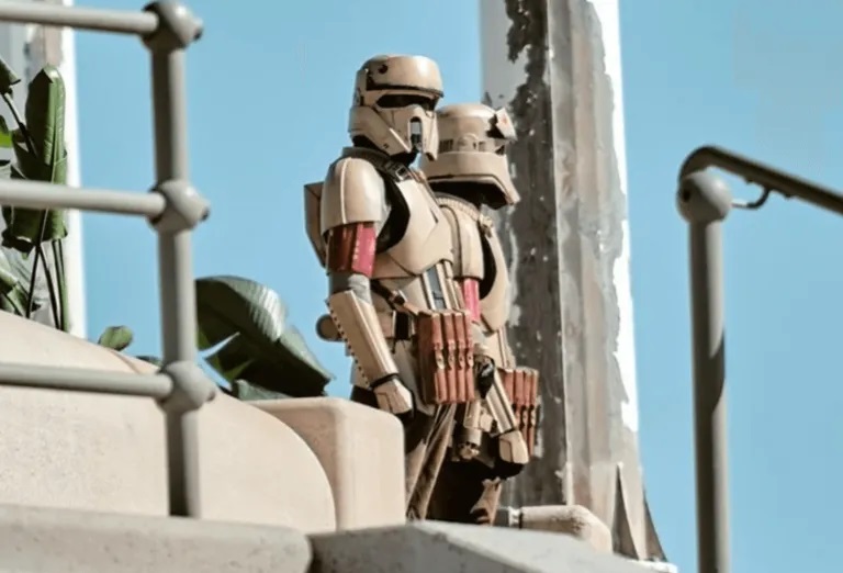 Star-Wars-Andor-Bastidores-12 Star Wars Andor | Fotos Inéditas Revelam Visual de Diego Luna e Shoretroopers