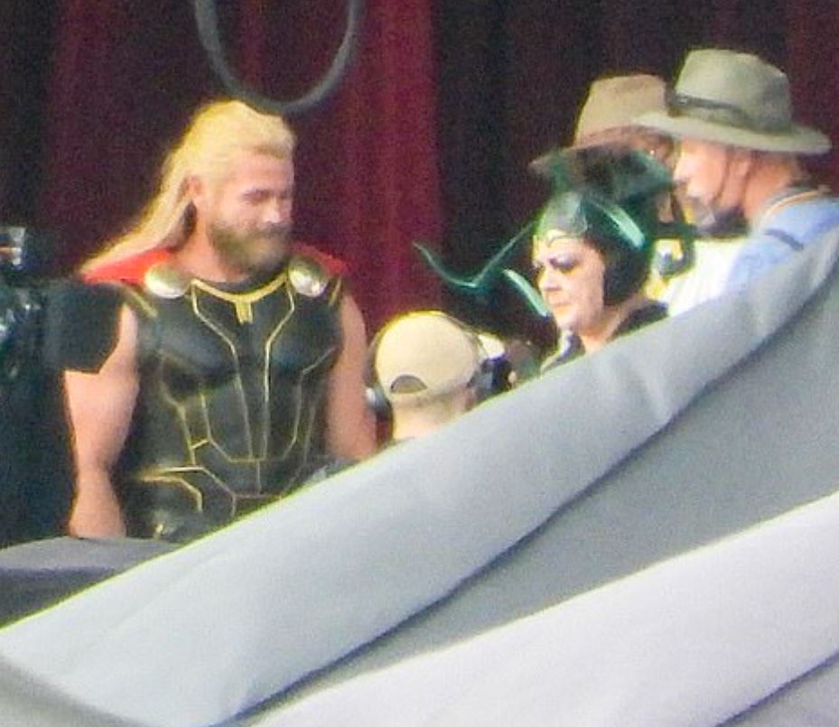 Melissa-McCarthy-Hela Matt Damon fala sobre seu retorno como Loki em Thor: Love and Thunder