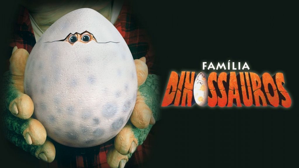 Familia-Dinossauros-DisneyPlus-1024x576 Disney+ altera data da estreia de Família Dinossauros no streaming
