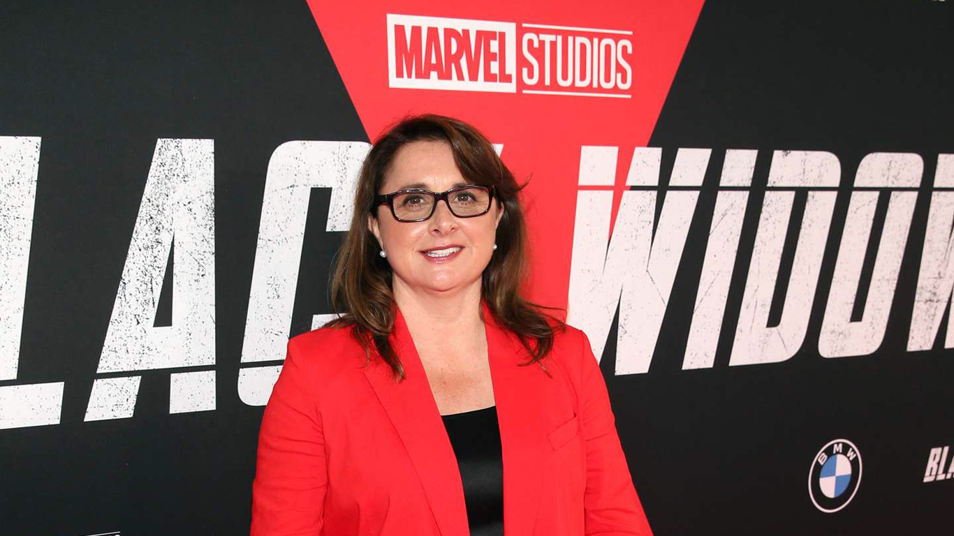 Victoria-Alonso-Marvel-Studios Executiva demitida da Marvel faz ameaça e Disney responde