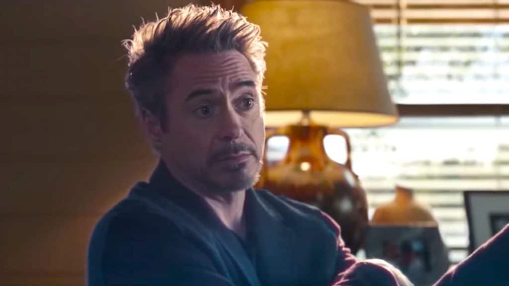 Despedida-Tony-Stark-1024x576 Nova versão de Vingadores: Ultimato mostra Capitão América e Thor em cena emocionante de despedida