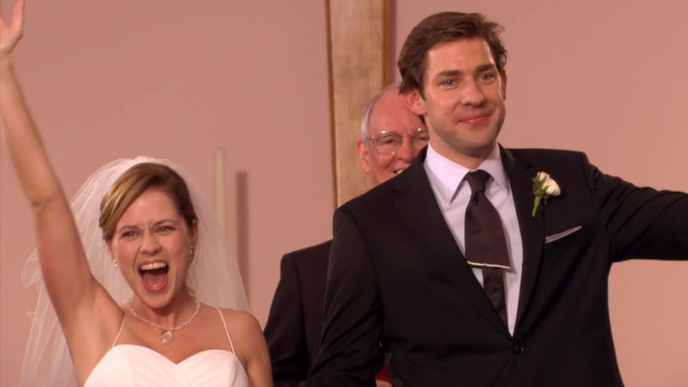 Casamento-Jim-Halpert-e-Pam-Beesly-The-Office The Office: A cena do casamento deletada que deixaria o episódio ainda mais engraçado