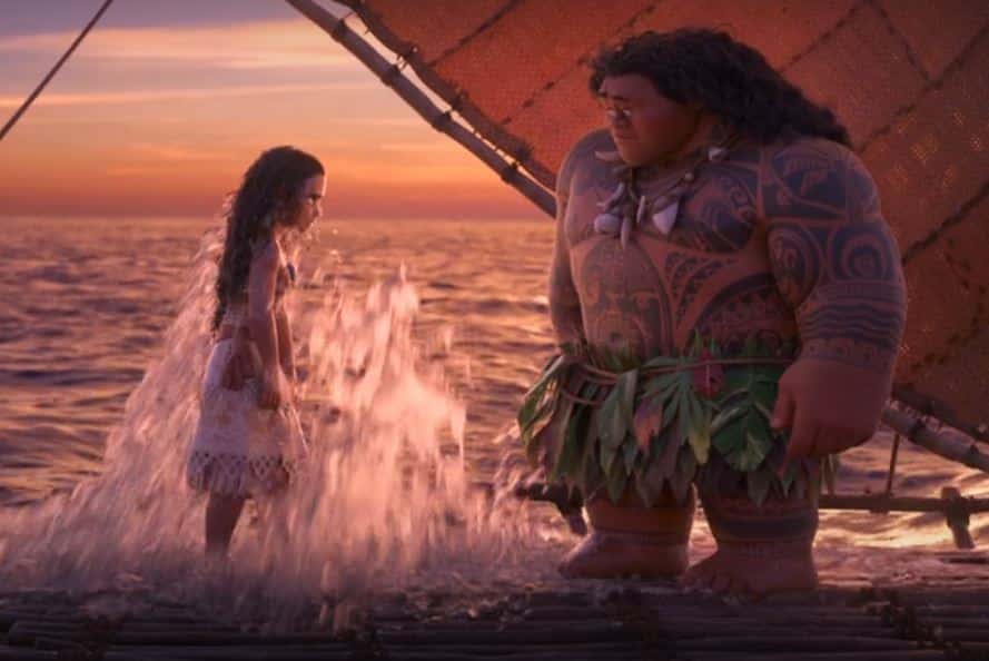 Moana-e-Maui-no-barco Encanto: diretor revela referência a Moana no filme