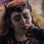 Elizabeth Olsen foi atingida no rosto em 'Doutor Estranho 2', mas aproveitou isso na cena