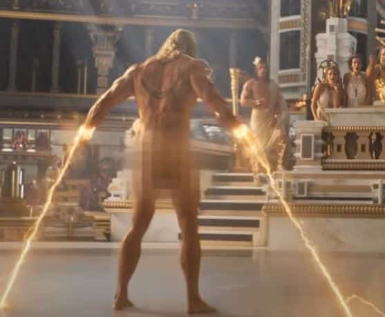 Thor-pelado Thor 4: trailer teve homenagem a Loki quando Thor apareceu pelado