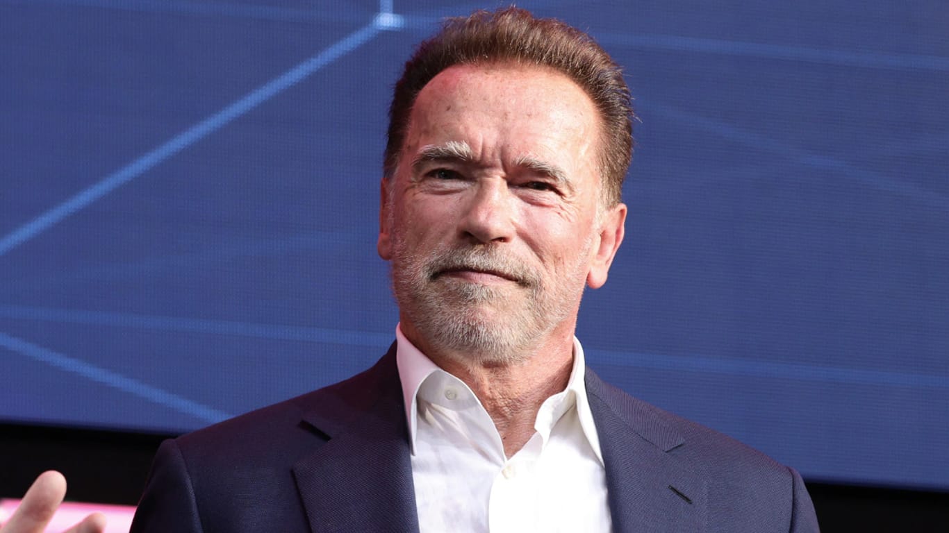 Arnold_Schwarzenegger Atriz de 'Harry Potter' diz que Arnold Schwarzenegger soltou pum na cara dela