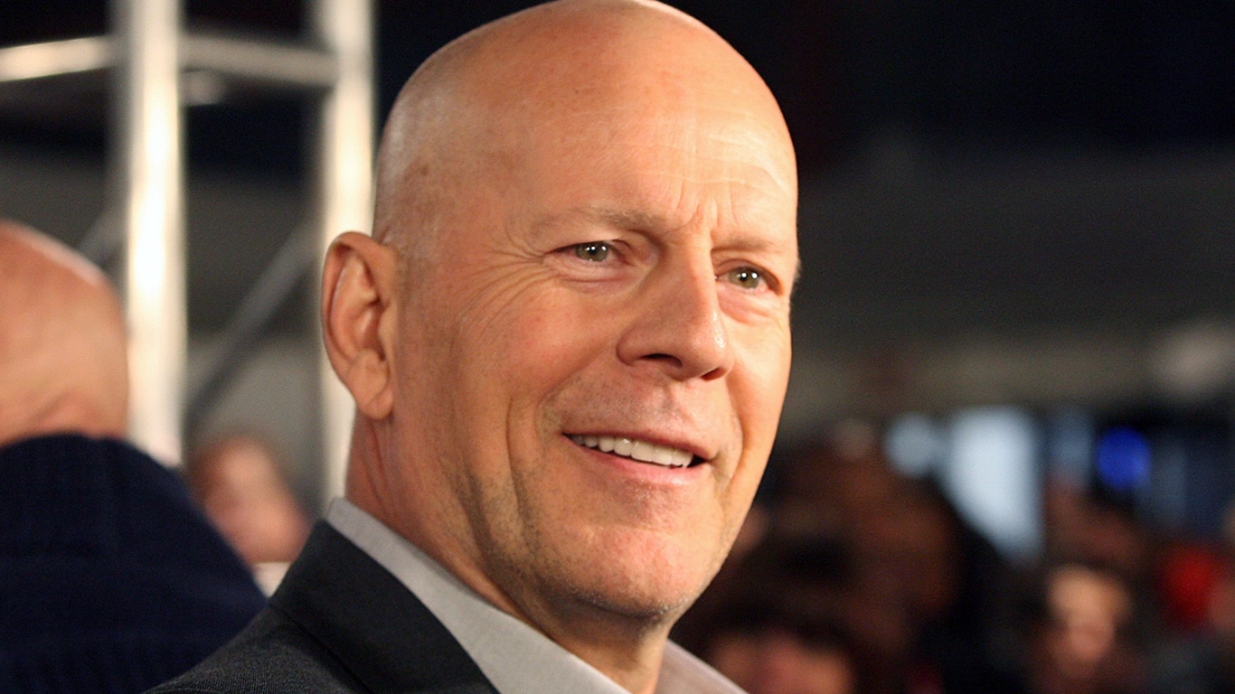 Bruce_Willis Esposa de Bruce Willis compartilha vídeo emocionante do ator