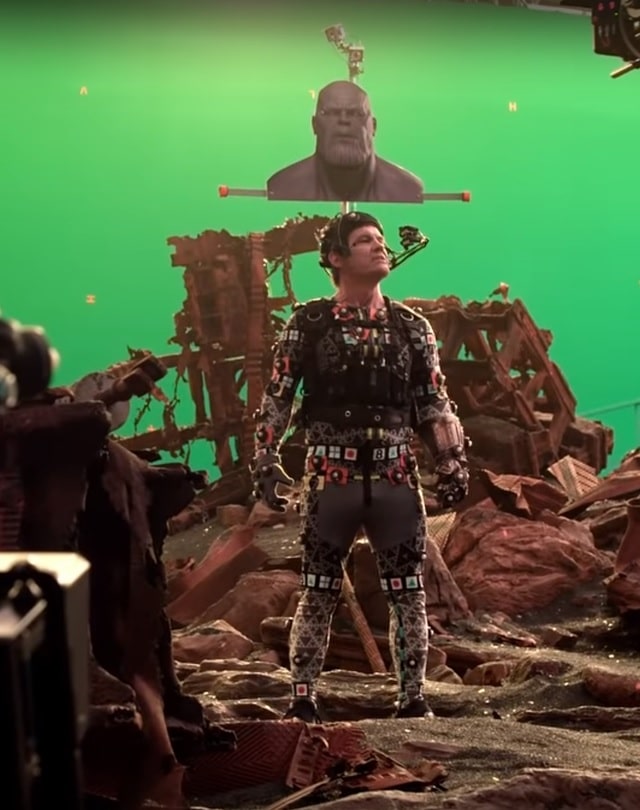 Josh-Brolin-no-set-de-Vingadores-Guerra-Infinita Mulher-Hulk: Tatiana Maslany usou mesmo truque de Natalie Portman em 'Thor 4'