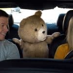Star+ remove o filme 'Ted 2', com Amanda Seyfried, Seth MacFarlane e Mark Wahlberg