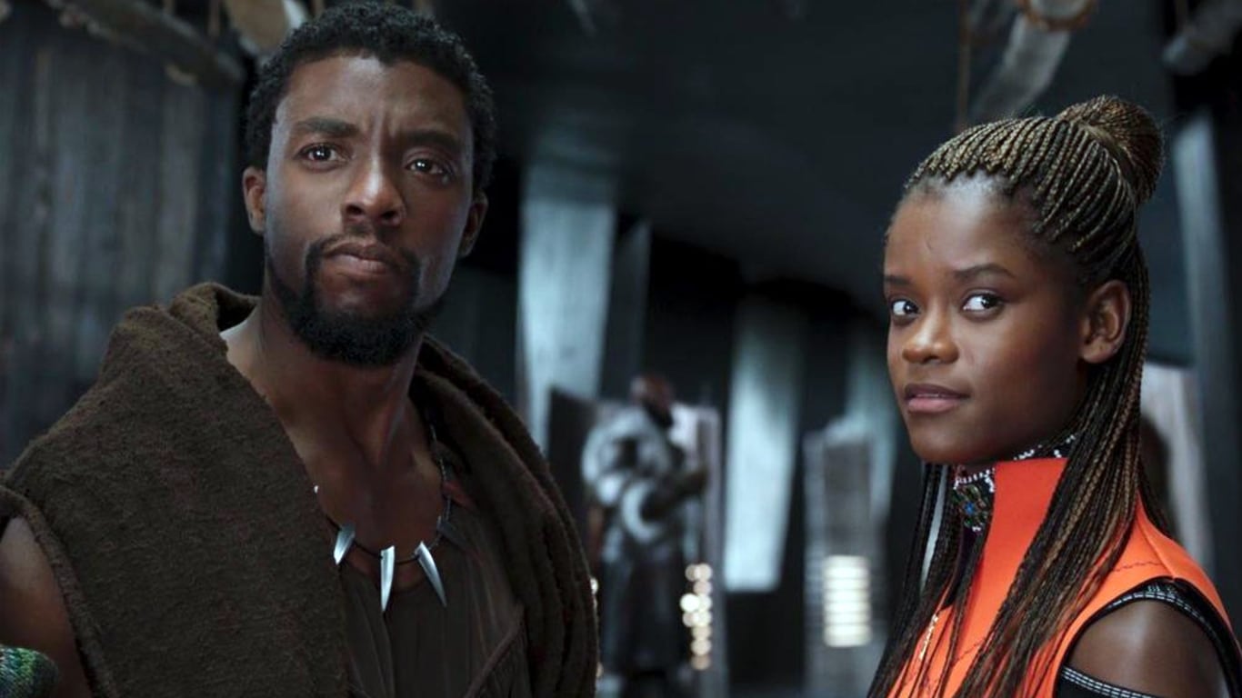 Chadwick-Boseman-e-Letitia-Wright Letitia Wright diz que 'Pantera Negra 2' é uma carta de amor para Chadwick Boseman