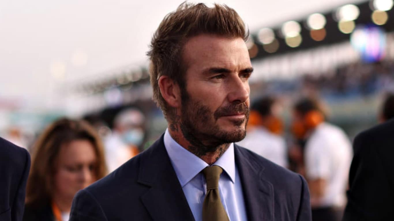 David-Beckham David Beckham ficou 12 horas na fila para prestar homenagem à Rainha Elizabeth II