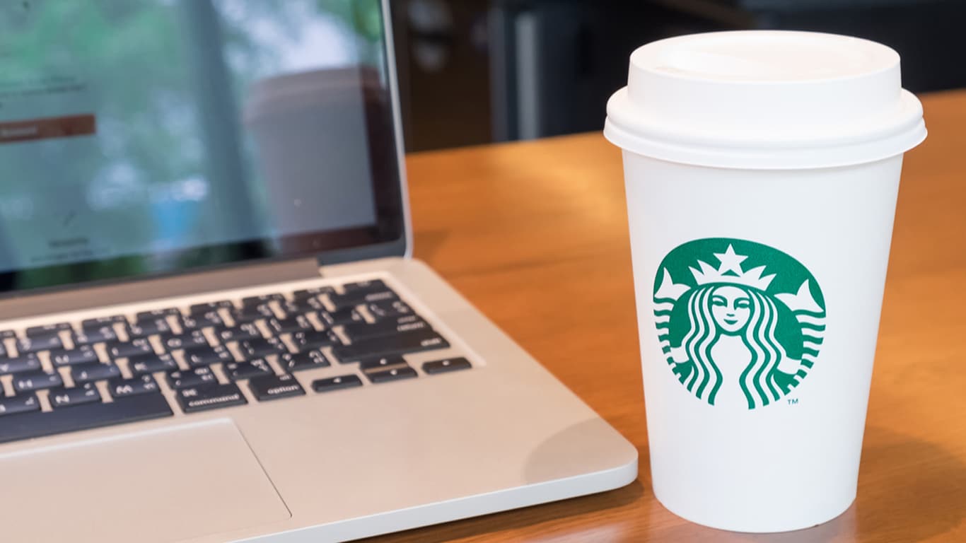 Starbucks Roteirista da Marvel explica por que não dá para trabalhar na Starbucks