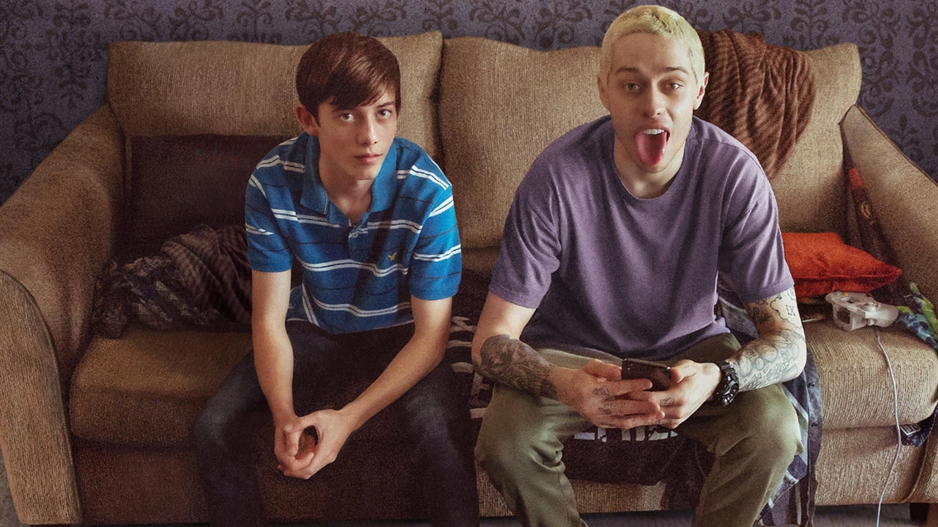 Amizade-Adolescente-Star-Plus Star+ remove comédia com Pete Davidson, Jon Cryer e Sydney Sweeney