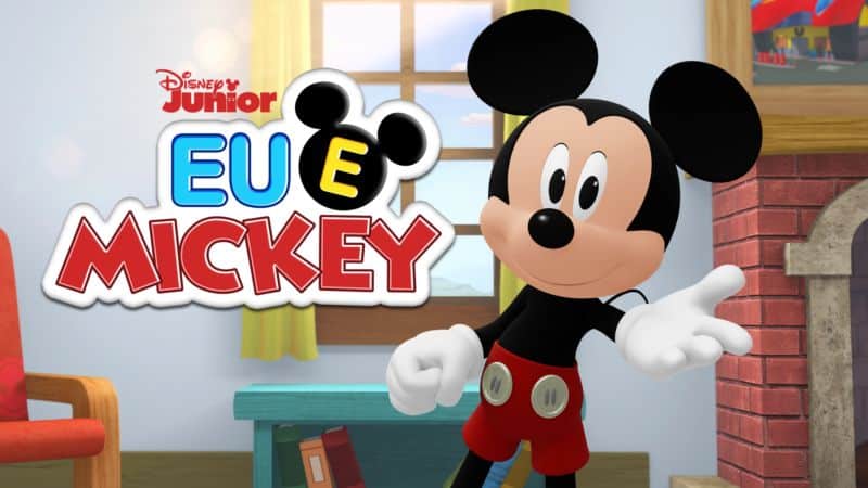 Eu-e-Mickey-Disney-Plus 'Meu Papai Ainda é Noel' e mais 4 séries receberam novos episódios no Disney+