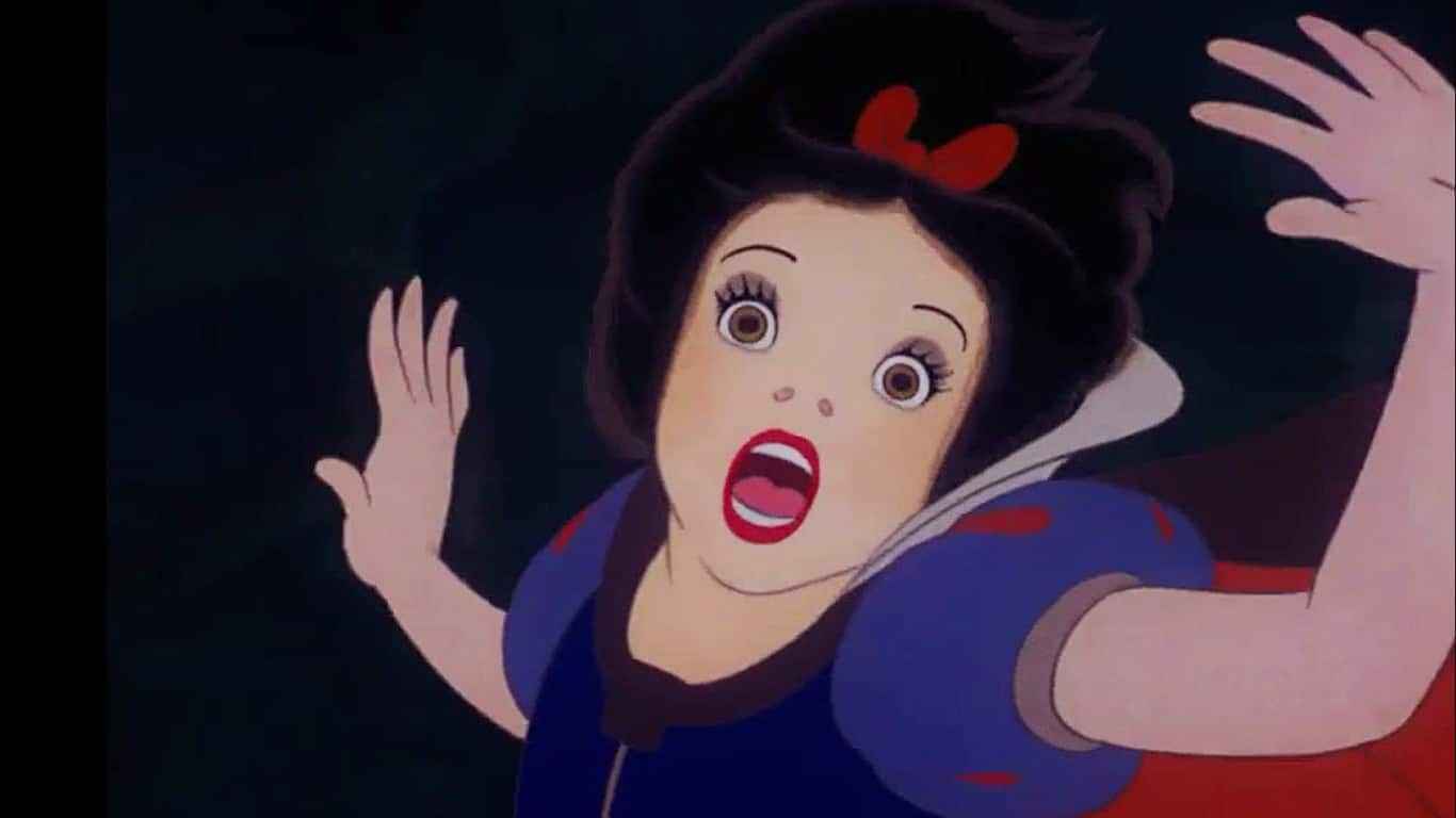 Branca-de-Neve-assustada-1 As 10 cenas mais assustadoras das animações da Disney