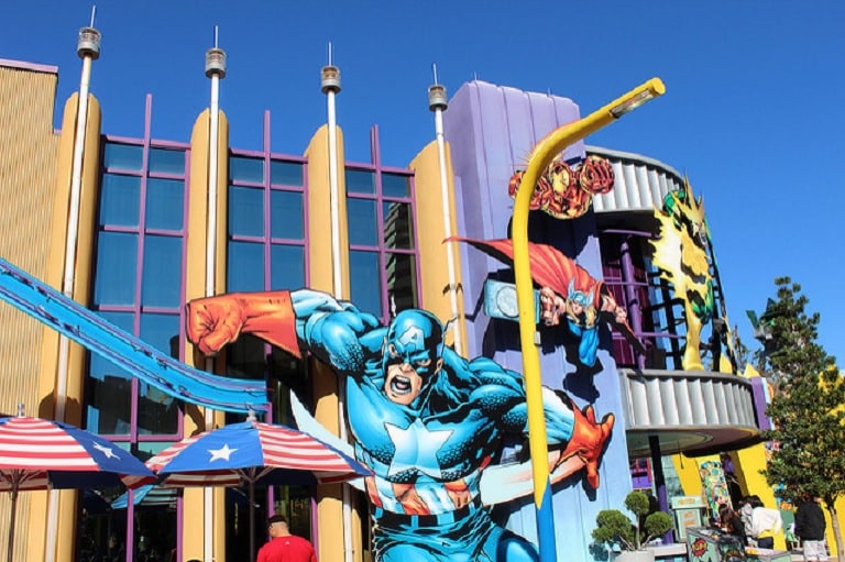 Capitao-America-Thor-e-Homem-de-Ferro-na-Universao Disney pode vender grande plataforma de streaming e fortalecer a Marvel