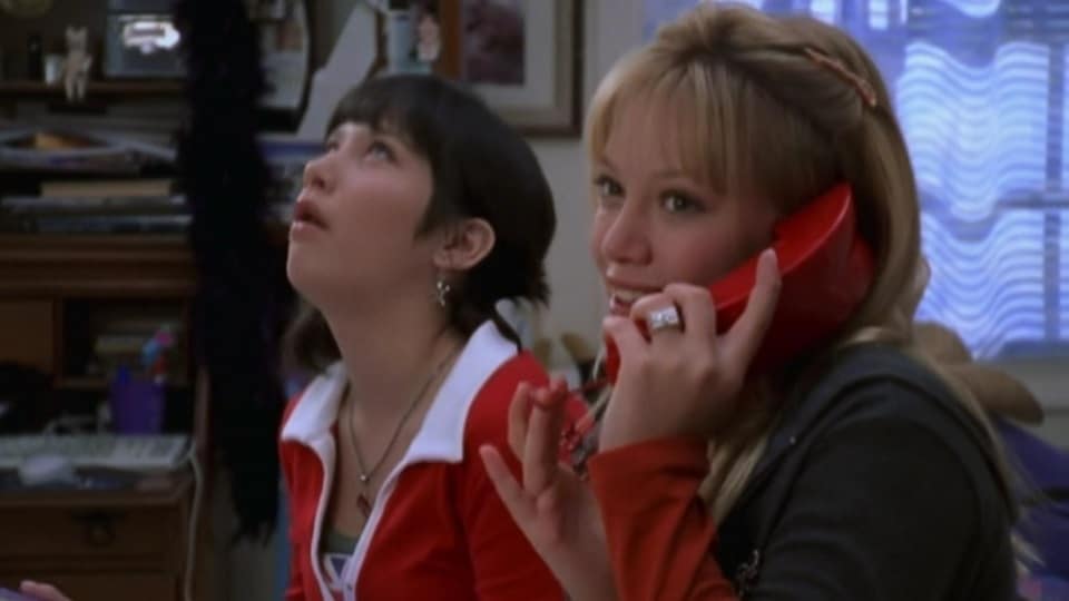 Lizzie-McGuire-em-How-I-Met-Your-Father Entenda a participação de Lizzie McGuire em How I Met Your Father