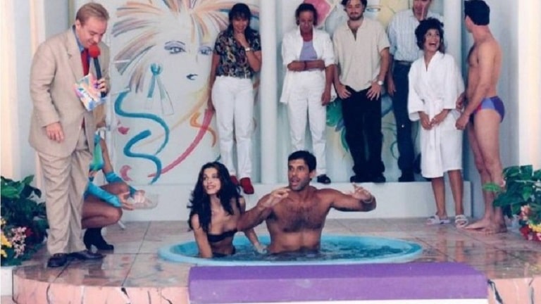 Banheira-do-Gugu 8 coisas da vida de Silvio Santos alteradas em 'O Rei da TV'
