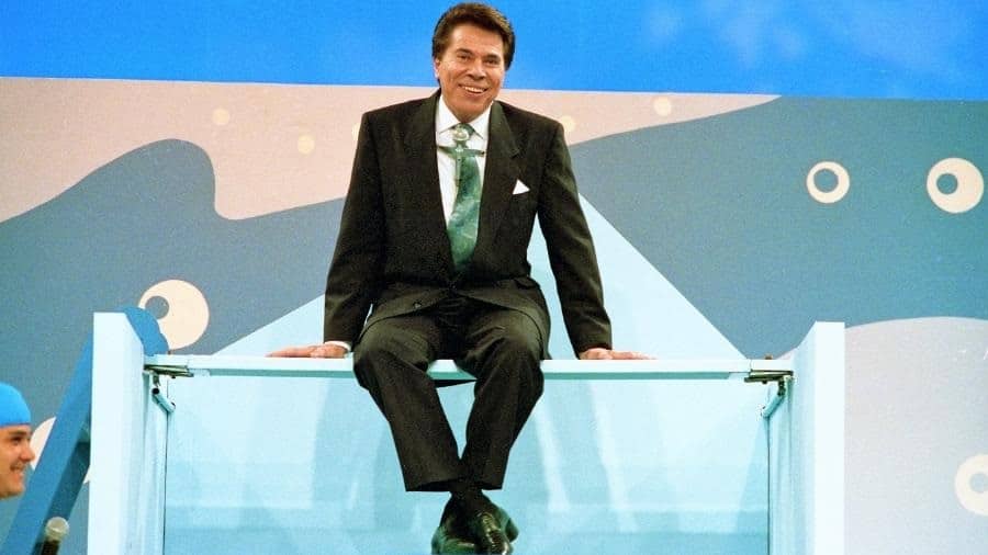 Silvio-Santos-nos-anos-90 8 coisas da vida de Silvio Santos alteradas em 'O Rei da TV'