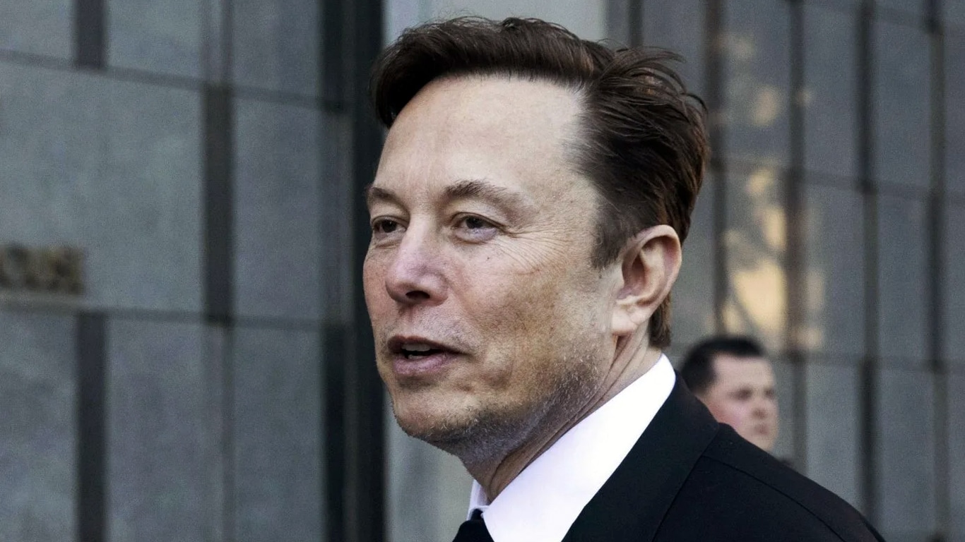 Elon-Musk Elon Musk se desculpa por tweet com personagem de X-Men