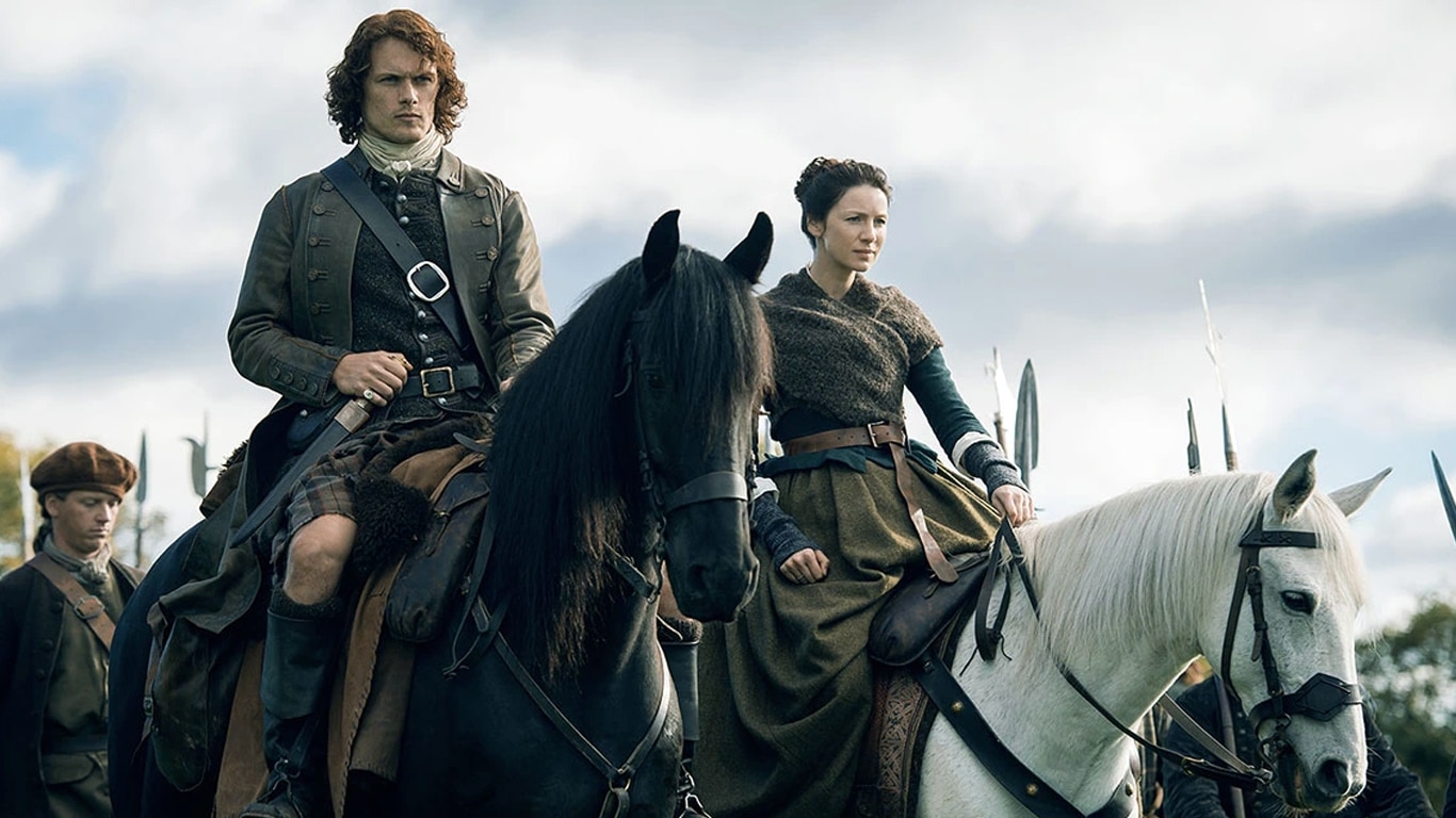 Outlander-Jamie-e-Claire Produtora de Outlander responde sobre filme após a 8ª temporada