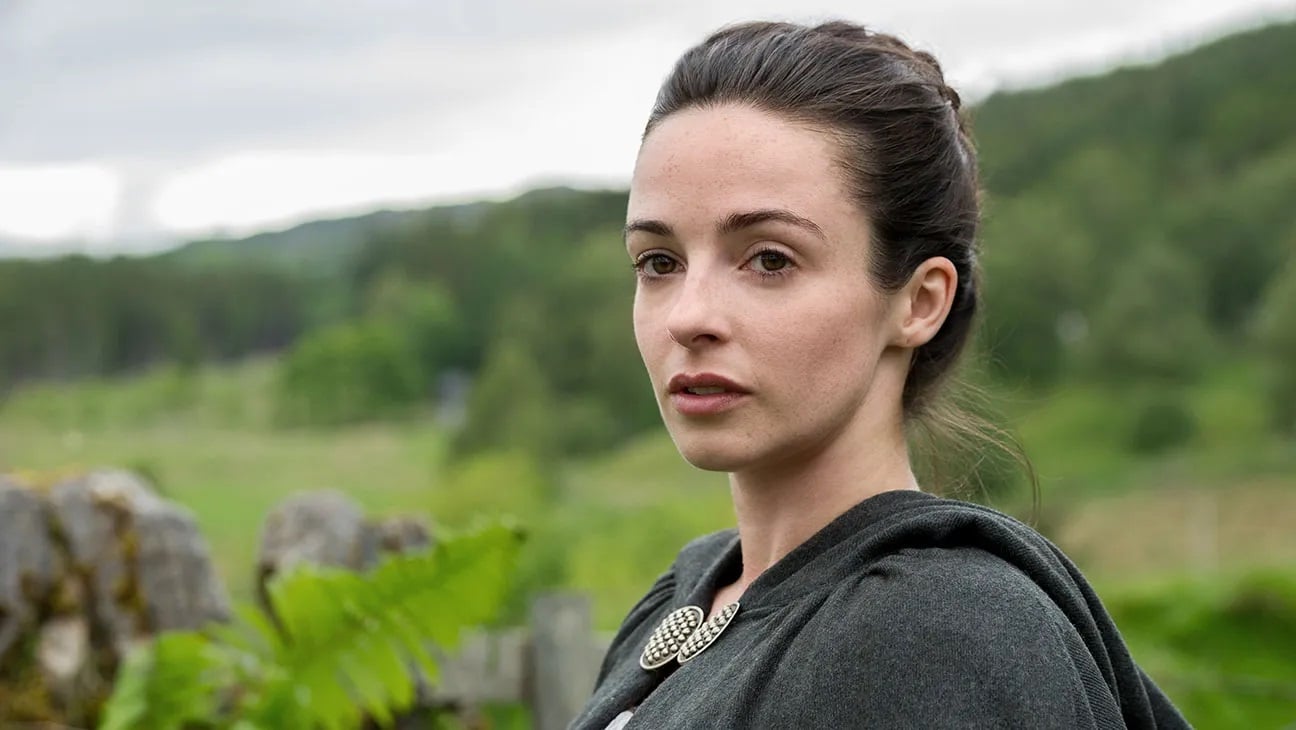 Laura-Donnelly-Outlander Duas atrizes de Outlander quase interpretaram Claire em vez de Caitriona Balfe