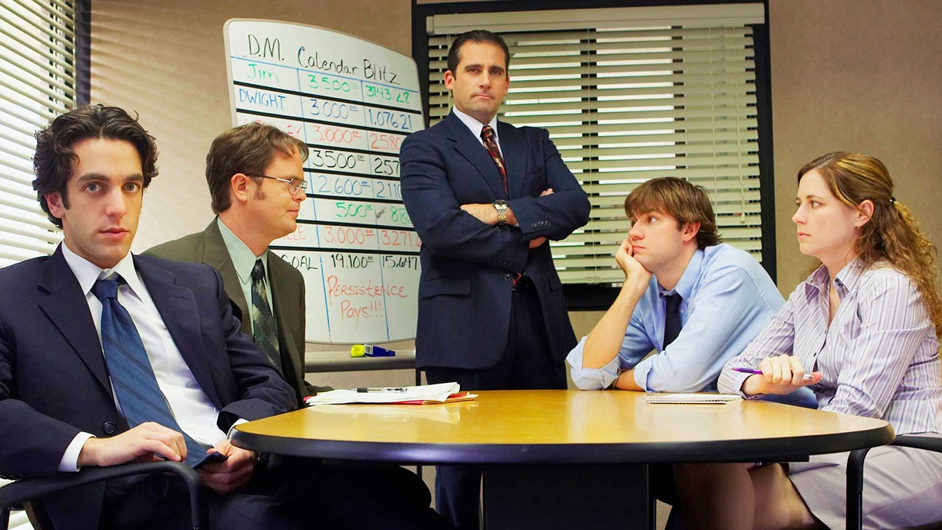The-Office-sala-de-reunioes Dados revelam série da Netflix que superou recorde de The Office