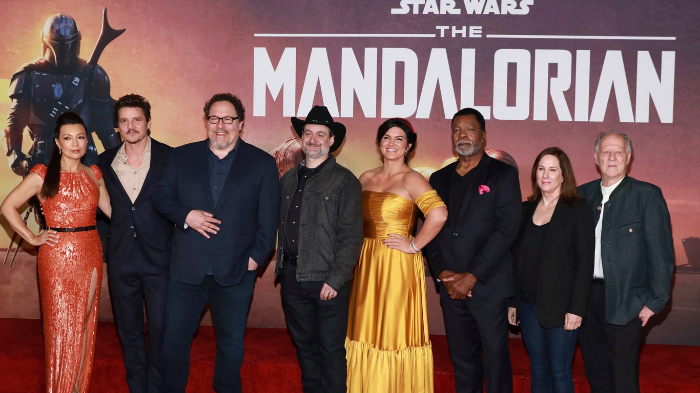 The-Mandalorian-elenco "Deitei e chorei", diz estrela de The Mandalorian sobre demissão