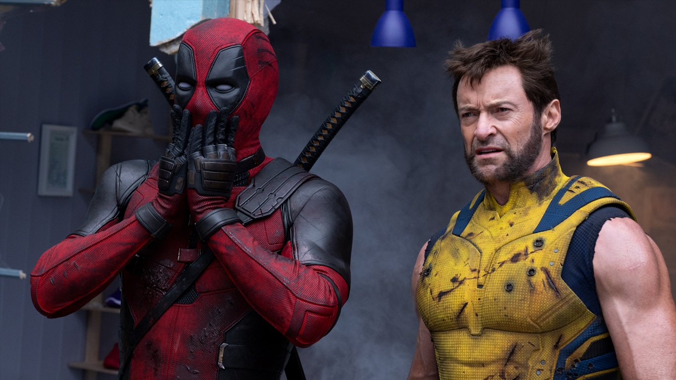 Deadpool-e-Wolverine Diretor de Deadpool & Wolverine aborda pressão para 'salvar a Marvel'