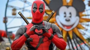 Deadpool-na-Disneyland