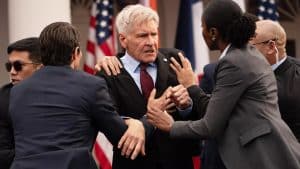 Harrison Ford em Capitao America Admirável Mundo Novo