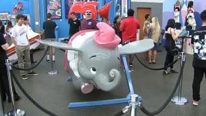 Carrinho Dumbo Disney