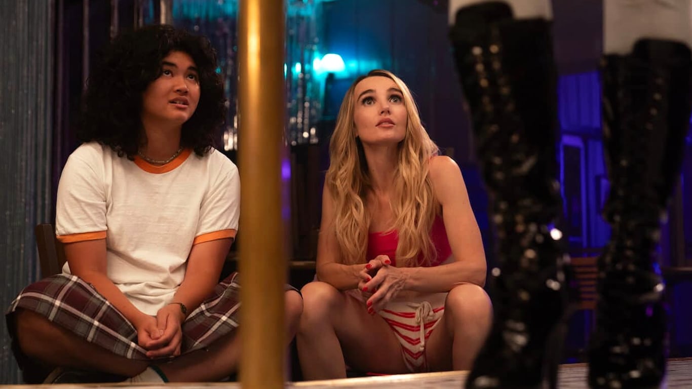 Summer-of-69 Summer of 69: Conheça o filme estrelado por Chloe Fineman e Sam Morelos