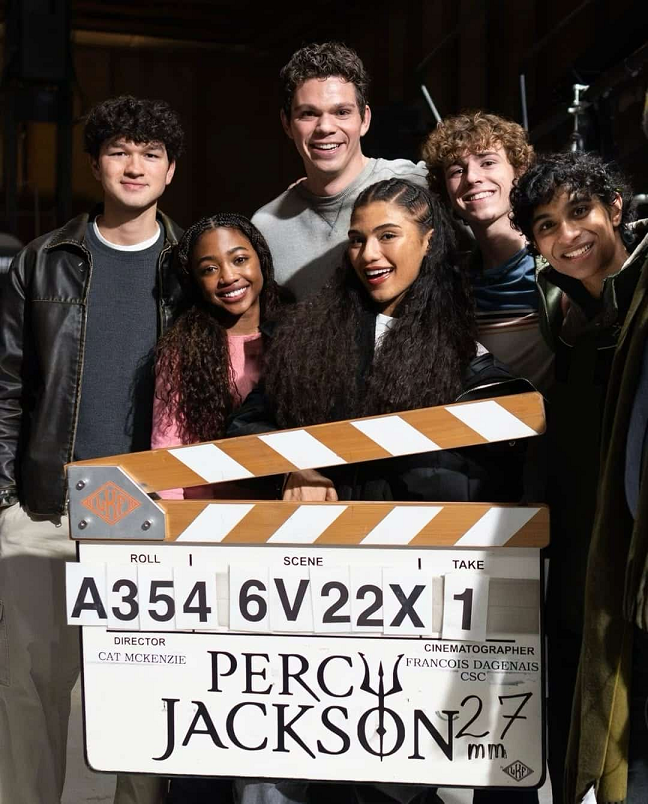 image-2 Percy Jackson finaliza gravações da 2ª temporada e elenco comemora – quando estreia?