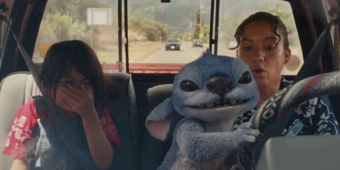 Cena-de-Lilo-e-Stitch Lilo & Stitch deve evitar o erro mais criticado nos remakes em live-action da Disney