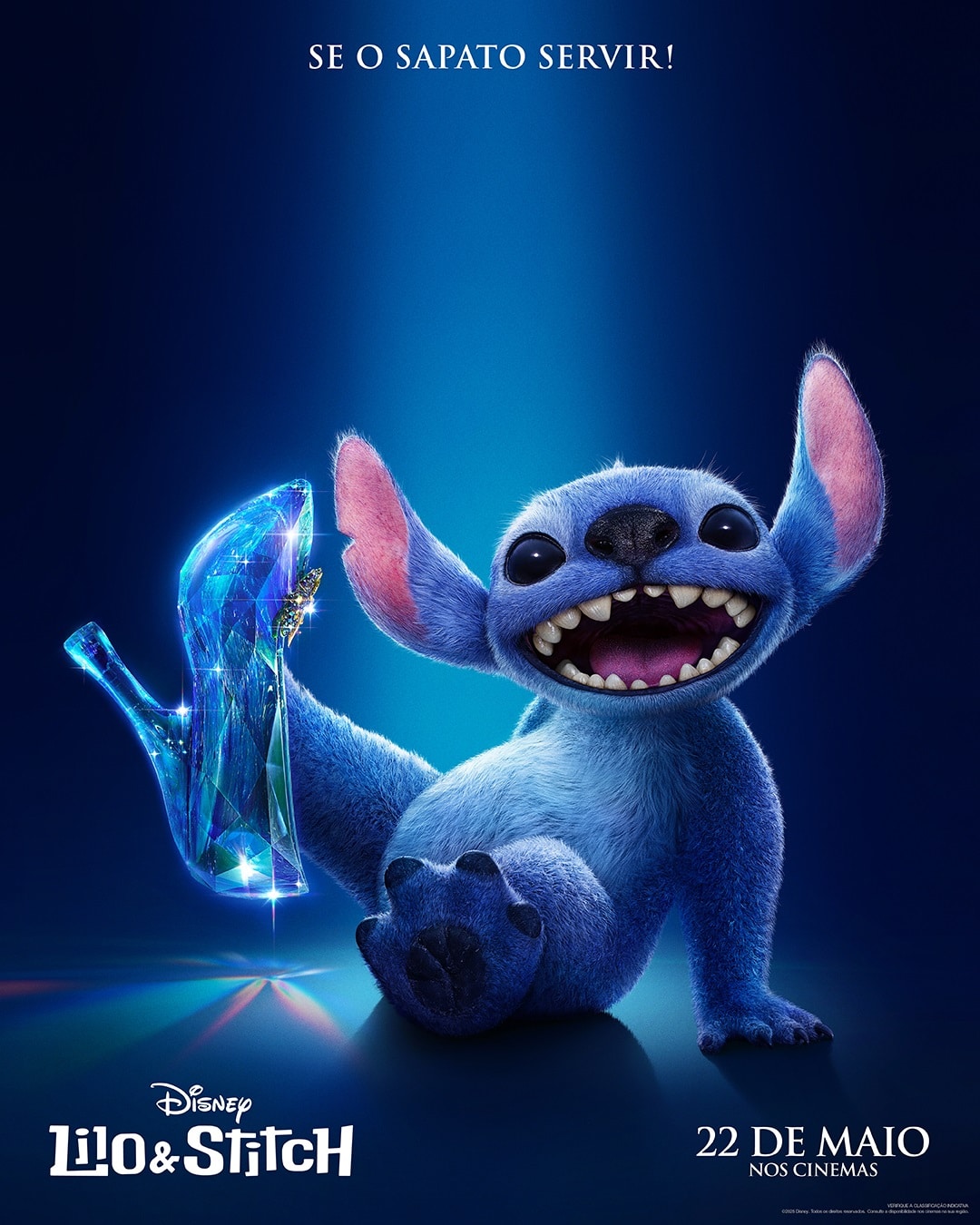 Lilo-Stitch-Poster-Cinderela Stitch invade cenários de Branca de Neve, Aladdin, Cinderela e A Bela e a Fera em campanha do live-action