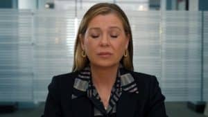 Ellen Pompeo no final de Uma Familia Perfeita