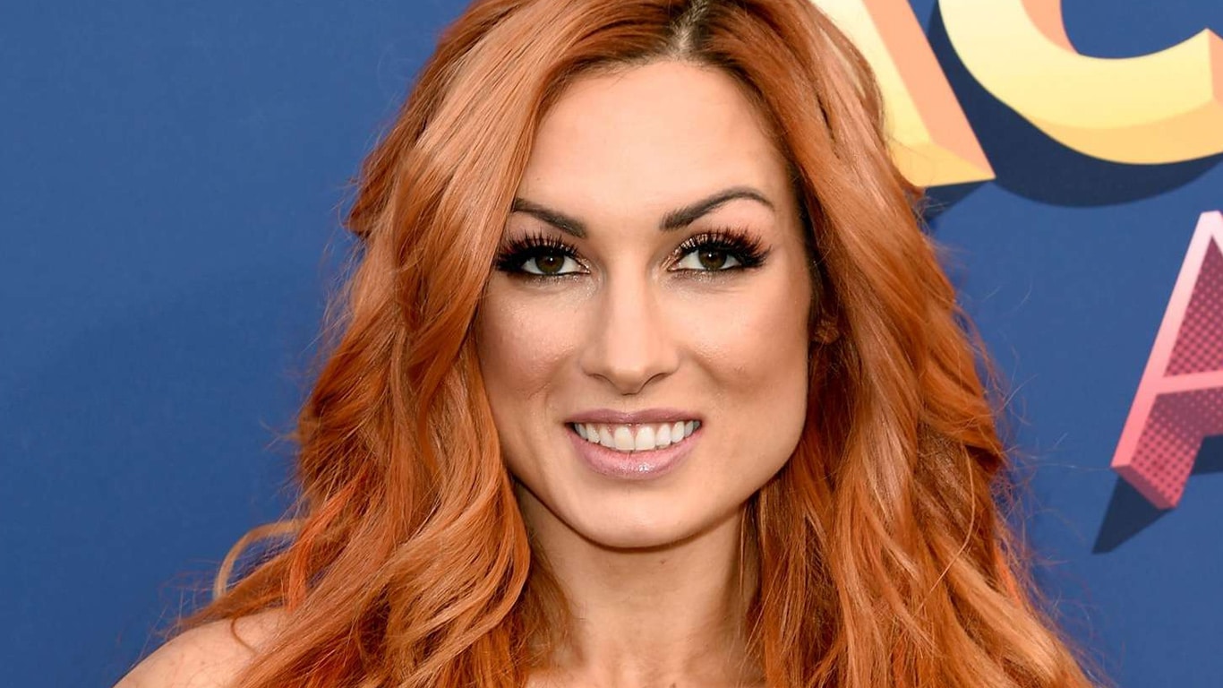 Movers: Becky Lynch troca ringues por série de comédia sobre equipe de mudanças Becky-Lynch-img2 Movers: Becky Lynch troca ringues por série de comédia sobre equipe de mudanças