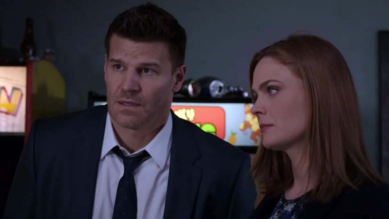 Elenco de Bones se reencontra em evento oficial de comemoração aos 20 anos da série Bones-Disney-plus Elenco de Bones se reencontra em evento oficial de comemoração aos 20 anos da série