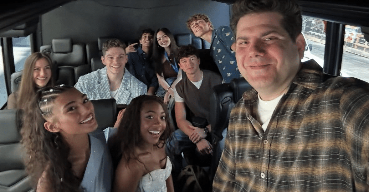 image-47 Percy Jackson: elenco revela cenas bizarras e divertidas da 2ª temporada