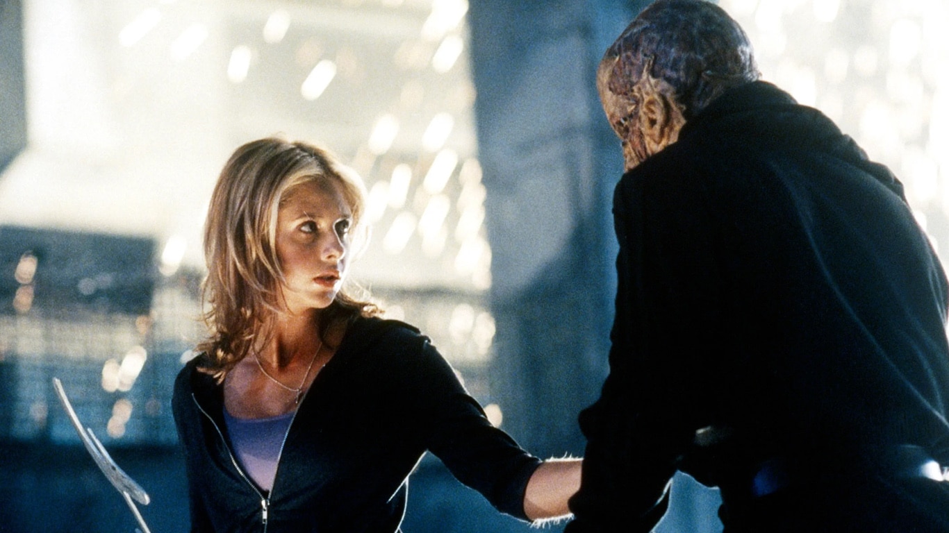 Buffy-Sarah-Gellar Buffy: roteiro do reboot teria vazado com festival de vampiros e ritual macabro