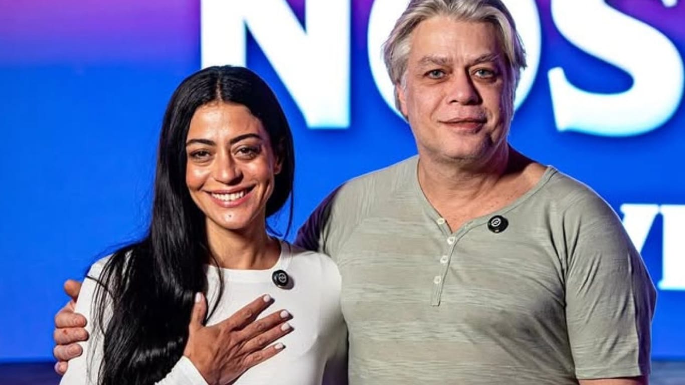 Nosso Lar 3: Carol Castro explica ritual de energização entre as filmagens Carol-Castro-e-Fabio-Assuncao-Nosso-Lar-3 Nosso Lar 3: Carol Castro explica ritual de energização entre as filmagens