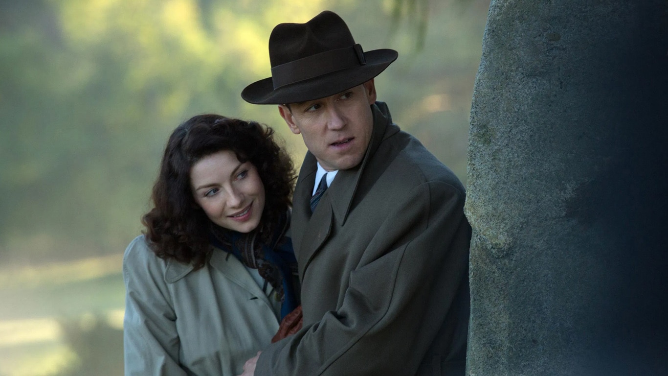 Claire-e-Frank-Randall Blood of My Blood muda passado de Claire e reescreve história original de Outlander