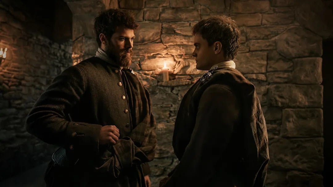Dougal-e-Colum-em-Outlander-Blood-of-My-Blood Detalhes que você pode ter perdido no episódio "Escola da Lua" de Outlander: Blood of My Blood